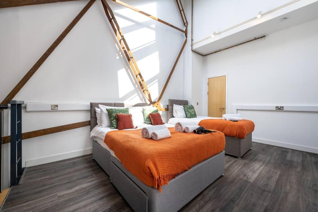 Marina Bliss: Stylish Mezzanine Swansea